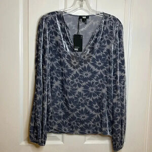 NWT PAIGE Selmah Floral Burnout Long-Sleeve Blouse size small in iced slate
